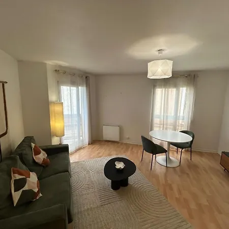Le Sobre - A Deux Pas De Paris - 416b Apartmán *